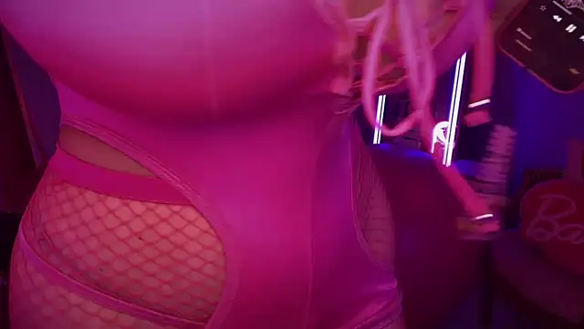 bimbotwerkqueen online show from 09.27.25