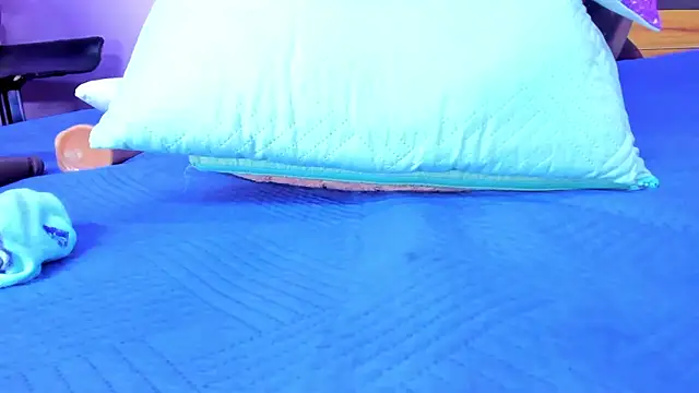 Snapshot of Angel_Avni chatting on 10.03.25 Angel Avni online show from 10.03.25