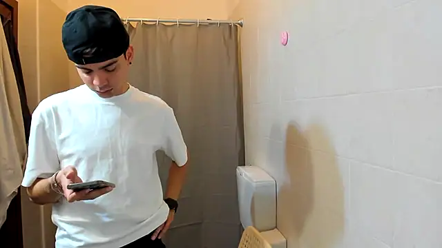 dylancrugerx online show from 02.06.26