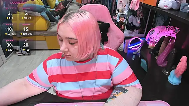 Softie Sofy online show from 04.09.26