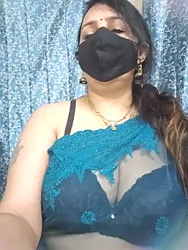 cute-tanvi online show from 01.23.25