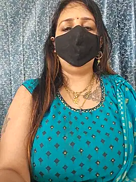 cute-tanvi online show from 02.18.25