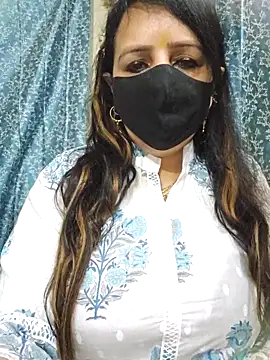 cute-tanvi online show from 02.28.25