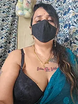 cute-tanvi online show from 10.01.25