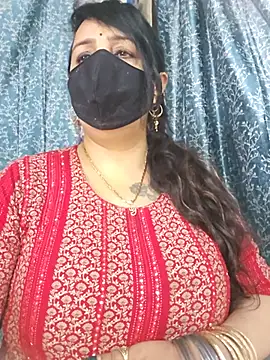 Snapshot of cute-tanvi chatting on 07.02.26 cute-tanvi online show from 07.02.26