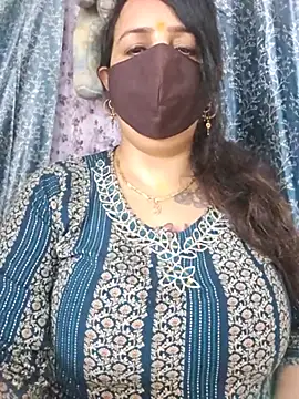 Snapshot of cute-tanvi chatting on 07.07.26 cute-tanvi online show from 07.07.26