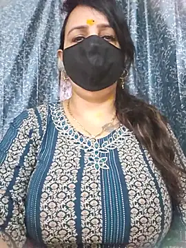 Snapshot of cute-tanvi chatting on 07.15.26 cute-tanvi online show from 07.15.26