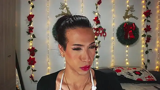 Snapshot of Kenisha_Sweet chatting on 12.13.24 Kenisha Sweet online show from 12.13.24