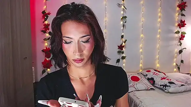 Snapshot of Kenisha_Sweet chatting on 01.11.25 Kenisha Sweet online show from 01.11.25