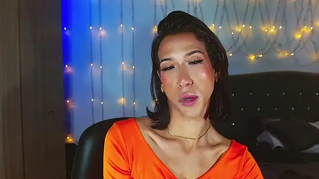 Snapshot of Kenisha_Sweet chatting on 02.21.25 Kenisha Sweet online show from 02.21.25