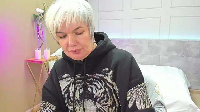 CarmenSoft online show from 10.02.25