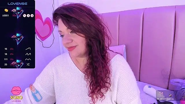 Snapshot of pamela_dimantis_ chatting on 03.08.25 pamela dimantis online show from 03.08.25