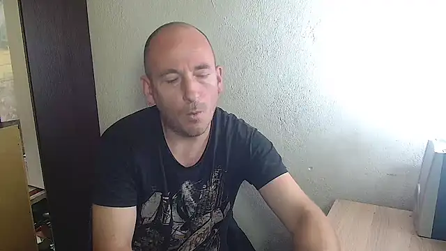 Johan   Barker online show from 11.08.25