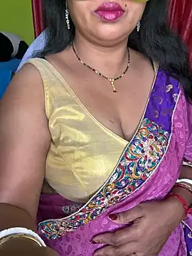 Snapshot of Anushka_21 chatting on 05.01.26 Anushka 21 online show from 05.01.26