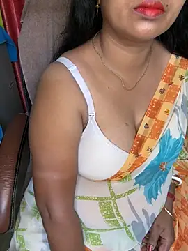Snapshot of Anushka_21 chatting on 05.19.26 Anushka 21 online show from 05.19.26