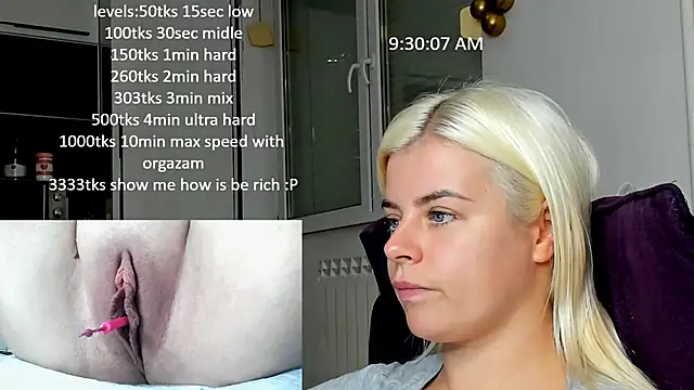 Snapshot of queenofthenighttt chatting on 10.27.25 queenofthenighttt online show from 10.27.25