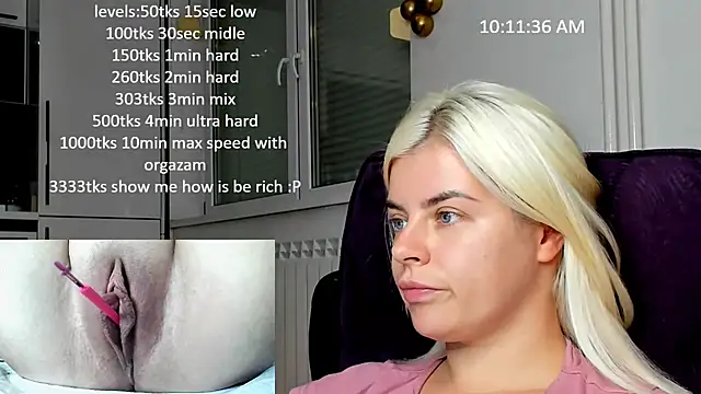 Snapshot of queenofthenighttt chatting on 11.01.25 queenofthenighttt online show from 11.01.25