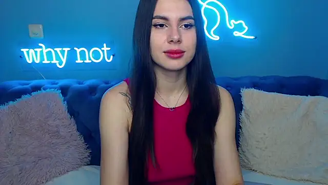 Snapshot of ViollinaLove chatting on 01.19.25 ViollinaLove online show from 01.19.25
