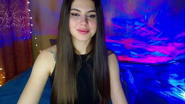 Snapshot of ViollinaLove chatting on 01.21.25 ViollinaLove online show from 01.21.25