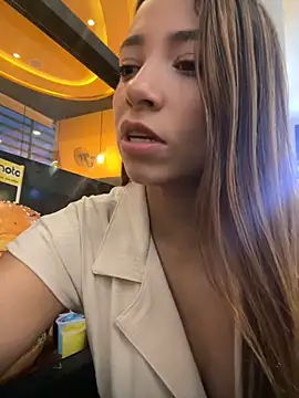 Hall 16 online show from 12.02.24