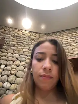 Hall 16 online show from 12.10.24