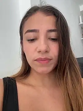 Hall 16 online show from 02.26.25