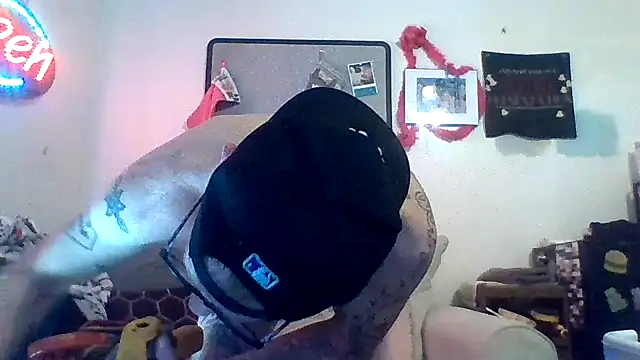 Snapshot of CLoSpunkmeyer69 chatting on 02.28.25 CLoSpunkmeyer69 online show from 02.28.25