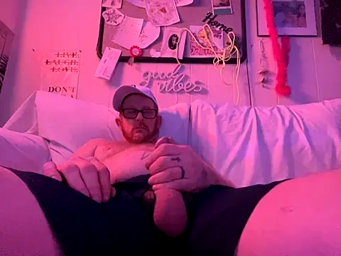 Snapshot of CLoSpunkmeyer69 chatting on 09.25.25 CLoSpunkmeyer69 online show from 09.25.25