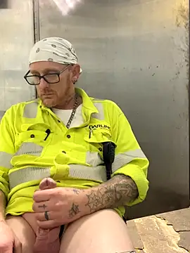 Snapshot of CLoSpunkmeyer69 chatting on 10.15.25 CLoSpunkmeyer69 online show from 10.15.25