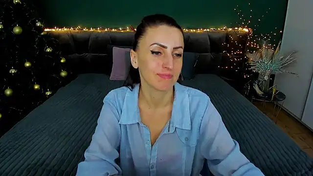 Rebecca Diamond online show from 01.15.25