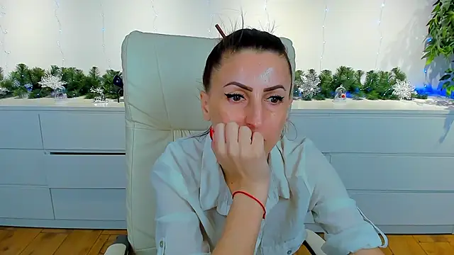 Rebecca Diamond online show from 01.20.25