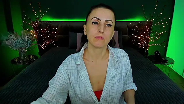 Rebecca Diamond online show from 01.29.25