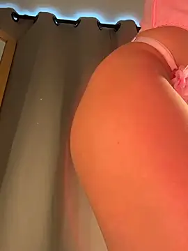 curchez  online show from 10.01.25