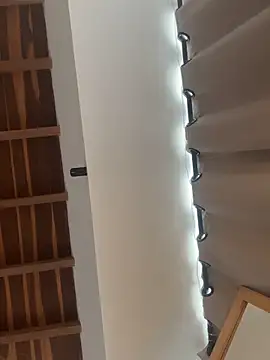 curchez  online show from 12.18.25