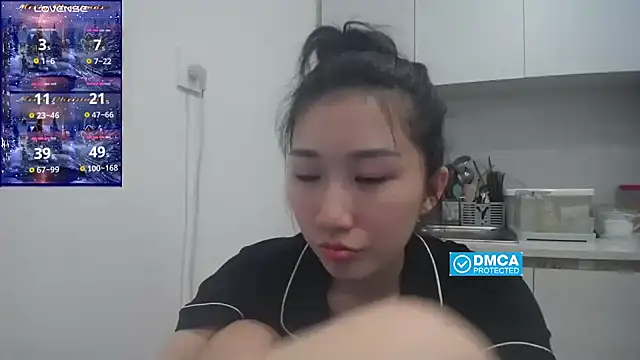 Snapshot of Asiagirll chatting on 03.13.25 Asiagirll online show from 03.13.25