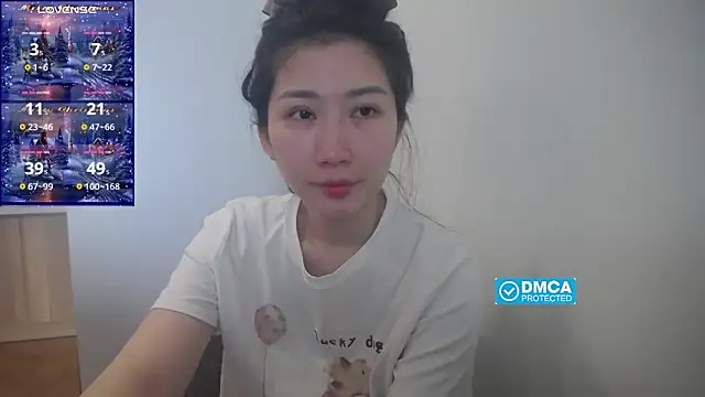 Snapshot of Asiagirll chatting on 10.13.25 Asiagirll online show from 10.13.25