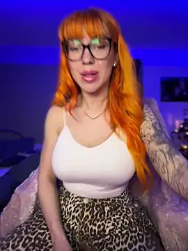 Pia July  online show from 01.16.25