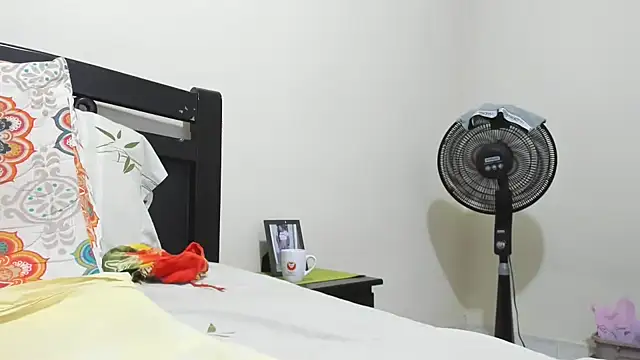 mara2020 69 online show from 02.23.25