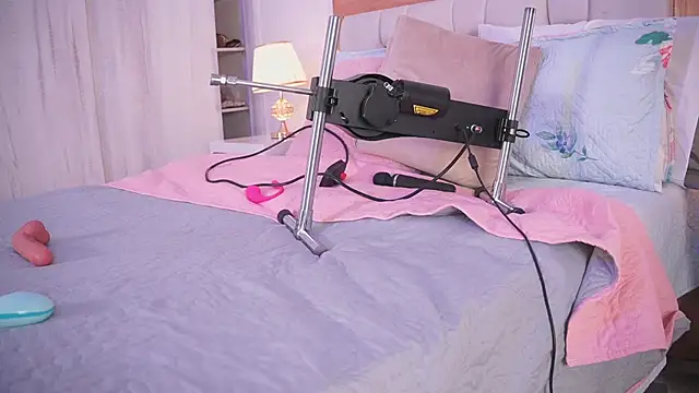 Snapshot of elena_mature chatting on 09.18.25 elena mature online show from 09.18.25