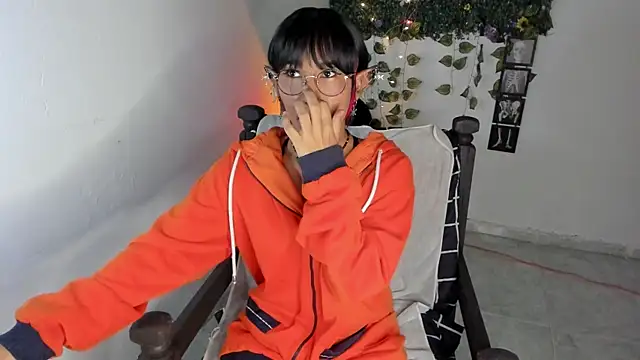 Snapshot of Mary_Rosse1 chatting on 10.16.25 Mary Rosse1 online show from 10.16.25