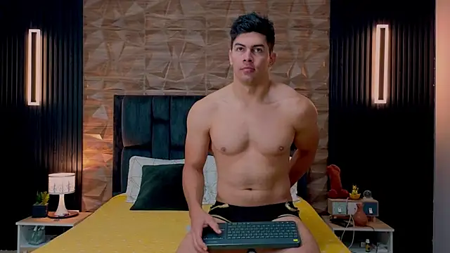 FelipeAndMarcello3 online show from 09.17.25