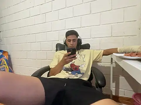 Max TheHorseDick online show from 03.01.26