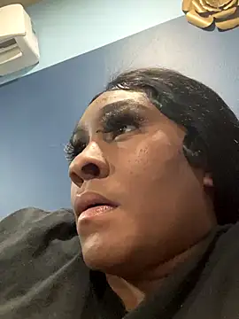 Foreignthababyy online show from 09.13.25