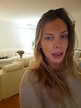 Snapshot of novaforyou1 chatting on 01.21.25 novaforyou1 online show from 01.21.25