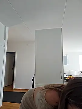 Snapshot of novaforyou1 chatting on 03.10.25 novaforyou1 online show from 03.10.25