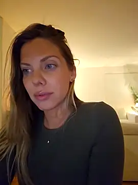 Snapshot of novaforyou1 chatting on 03.12.25 novaforyou1 online show from 03.12.25