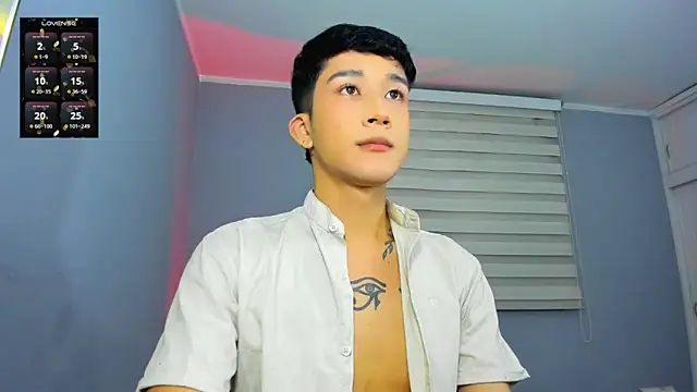 tom Howard online show from 12.05.25