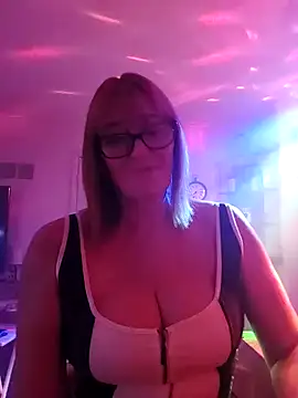 COUPLE4VOYEUR01 online show from 12.14.24