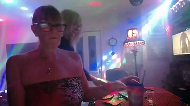 COUPLE4VOYEUR01 online show from 09.27.25