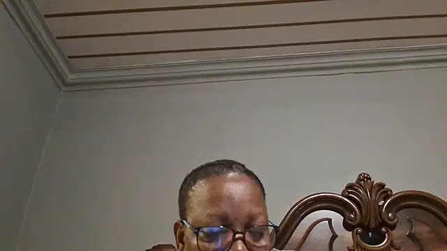 SEXYBOOBSNASS online show from 12.23.24